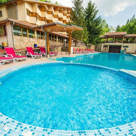 Diva Hotel & Thermal Pool Chiflik Luaran gambar