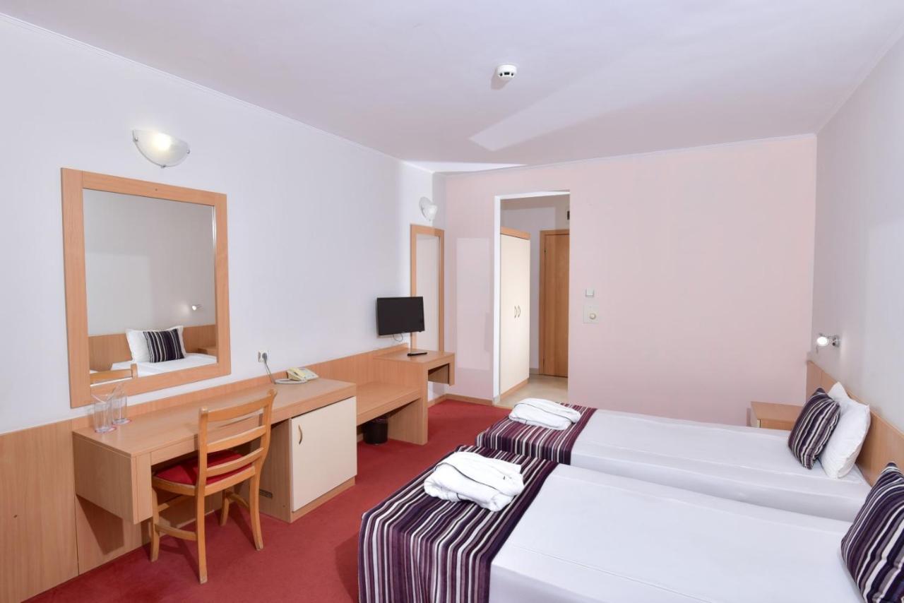 Diva Hotel & Thermal Pool Chiflik Luaran gambar