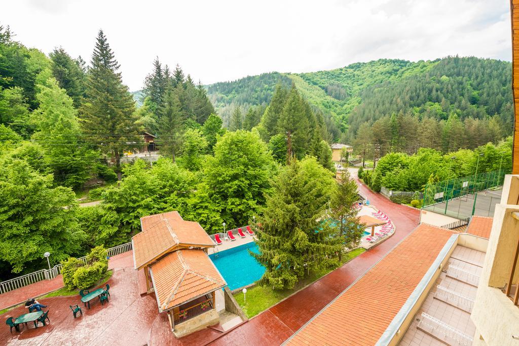 Diva Hotel & Thermal Pool Chiflik Luaran gambar