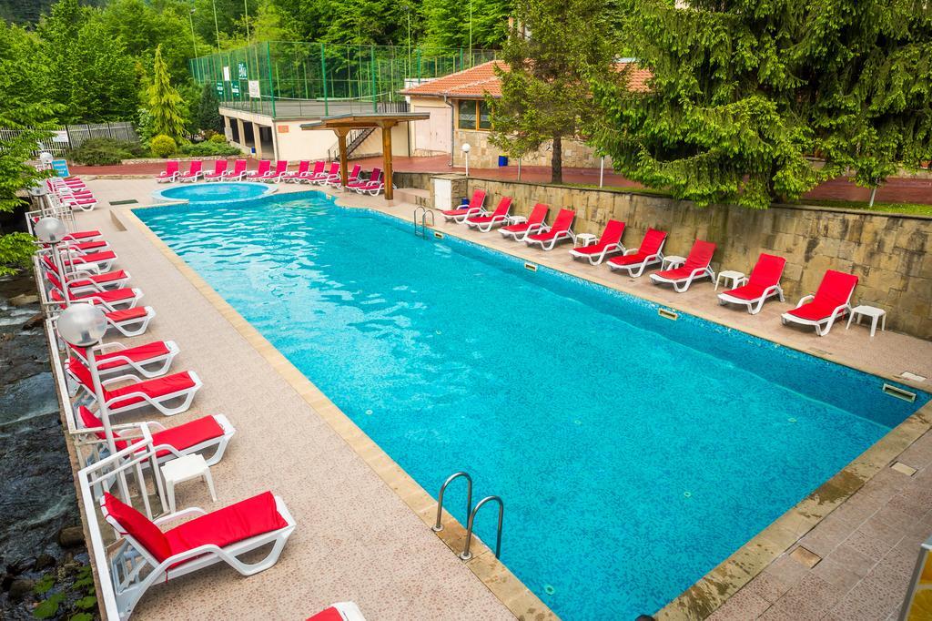 Diva Hotel & Thermal Pool Chiflik Luaran gambar