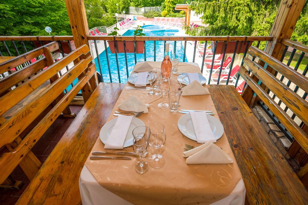 Diva Hotel & Thermal Pool Chiflik Luaran gambar